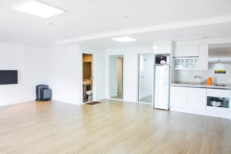 50평별관-방2(온돌)+거실+화장실3/조식불포함