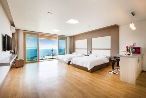 20평 침대2개,원룸-조식불포함