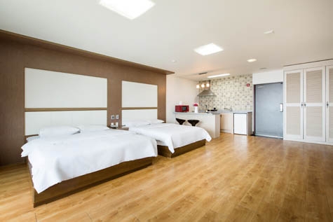 20평 침대2개,원룸-조식불포함