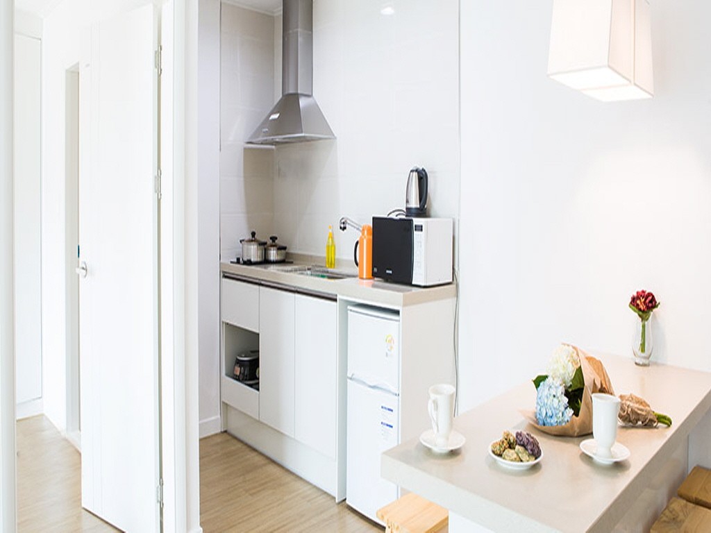 25평별관-방2(온돌+거실+화장실2/조식불포함