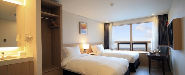 스탠다드(더블 또는 트윈) 조식불포함