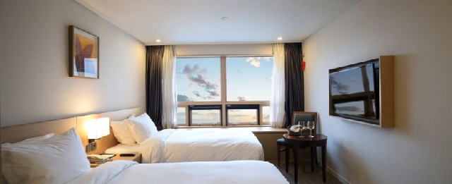 스탠다드(더블 또는 트윈) 조식불포함