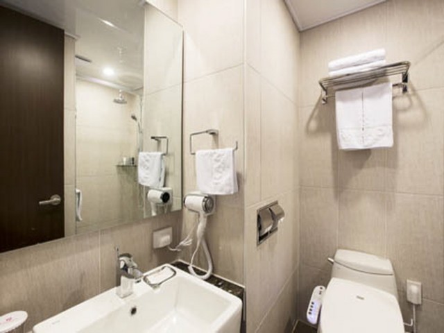 스탠다드 (트윈) 조식불포함